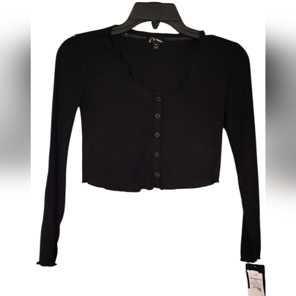 Art Class Black Crop Button Down Shirt